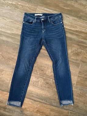 Anthropologie Pilcro Dark Indigo Skinny shark bite Jeans